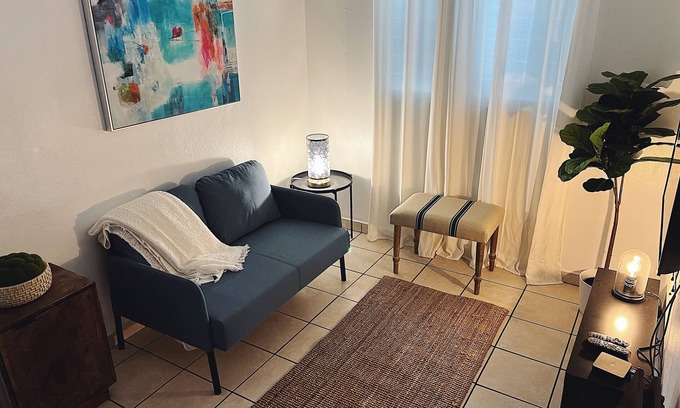 Playa Apartamento | Modern & Cozy Apt - Best location in Ponce [E]