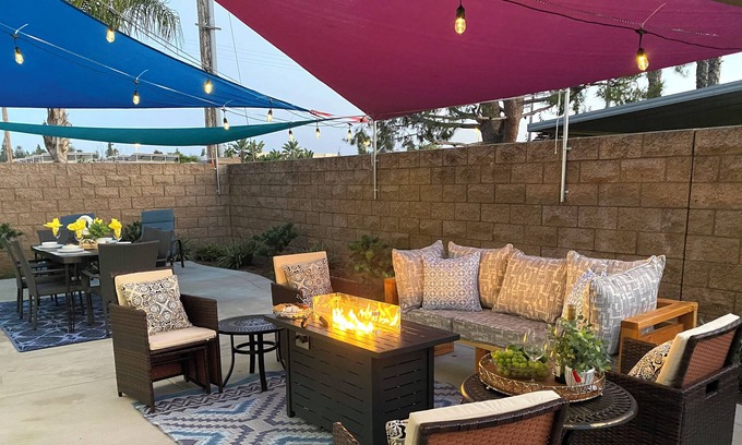 Midway Casa | Modern cozy comforts 4BR 2.5BA home, 2-car garage, outdoor space, monthly rental