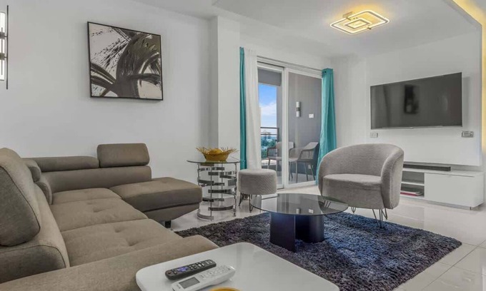 Eleanor Roosevelt Apartamento | Modern & Cozy Getaway with Parking
