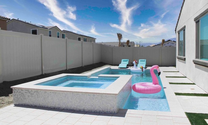 Coachella Casa | Modern Desert Oasis
