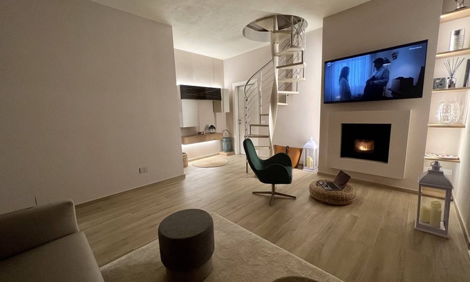 Vigne Giunche Villa | MODERN DESIGN VILLA OVERLOOKING THE GULF OF MARINA DI CAMPO