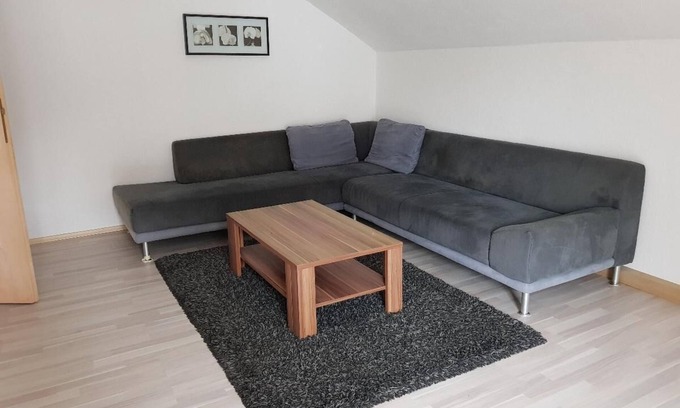 Klingenbrunn Apartamento | Modern designed apartment (67sqm) with south-facing balcony and mountain view