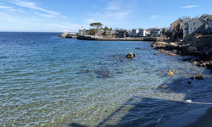Rockport Apartamento | Modern Downtown Penthouse Apartment Overlooking Front Beach