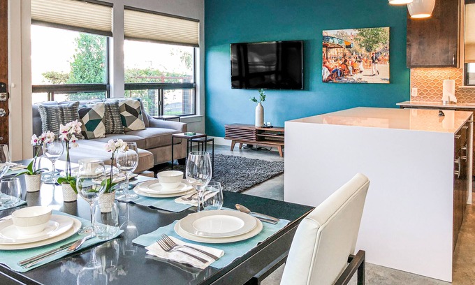 Central East Austin Casa | Modern East Austin Oasis: Near Rainey, Downtown & UT