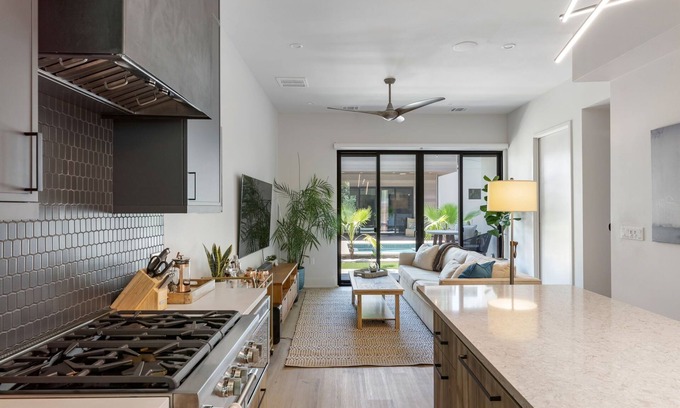 Holly Casa | Modern Eastside Oasis - Prime Location, 2 Bed / 2 Bath, Screened Porch