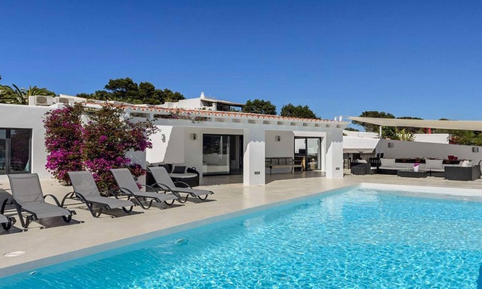 Cala Comte Villa | Villa moderna con vistas al mar