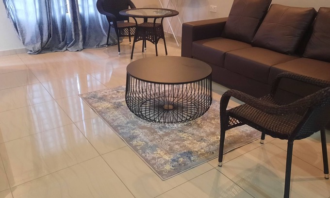 Maun Apartamento | Modern, family friendly 2-bedroom apartments in a quiet neighborhood.