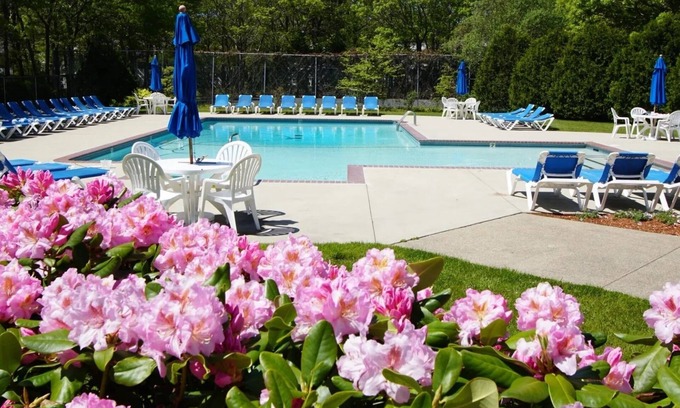 Mashpee Condominio | Modern family-friendly Sea Mist Resort w/many amenities close to beaches!