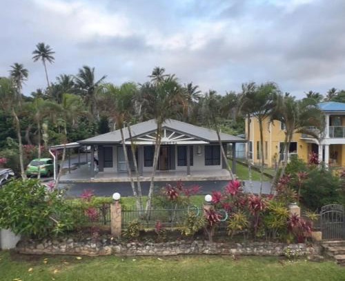 Cecil Hills Casa | Modern Family Home in Holonga, Tongatapu