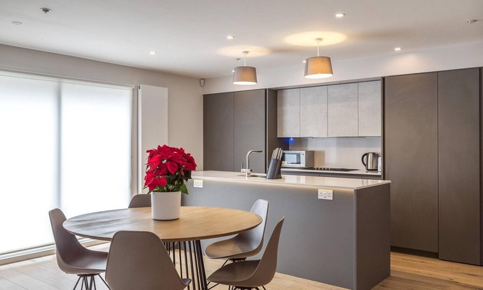 Avonmore and Brook Green Casa | Modern family home in Kensington