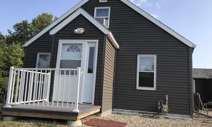 Alexandria Casa | Modern Farm House Across from Lake Carlos Boat Landing