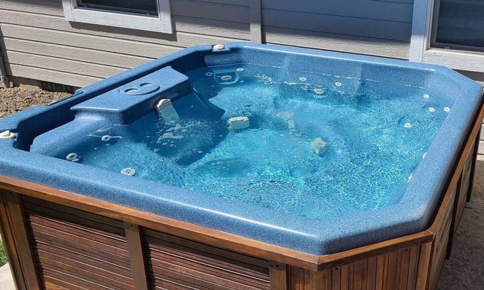 Caldwell Casa | Modern Farmhouse-Hot Tub, Fire Pit & Game Room