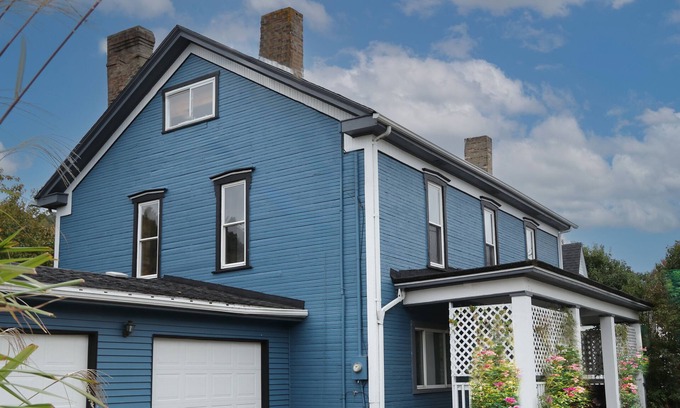 New Cumberland Casa | Modern Farmhouse in town.