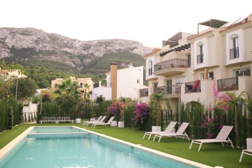 Denia Apartamento | Modern flat with Montgo view