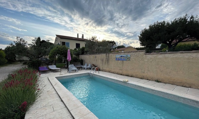 Saint-Genies-de-Comolas Casa | Villa Moderna con Piscina Privada y Sala de Juegos – Ideal para 10 Personas
