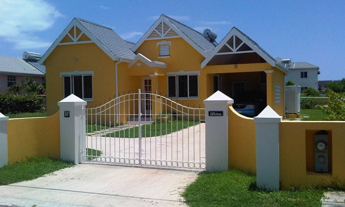 Inch Marlowe Casa | Modern fully equipped bungalow in south-east part of island