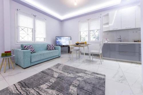 Agia Paraskevi Casa | Modern fully-equipped house, 5 min walk from metro