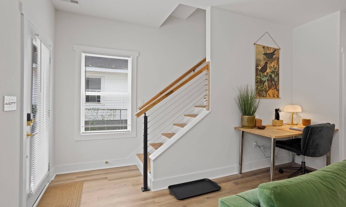 City View Casa | Modern Greenville Retreat 8 Minutes to Downtown Fun + Pet Friendly
