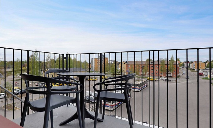 Pitea Apartamento | Modern Haven in Piteå's Heart
