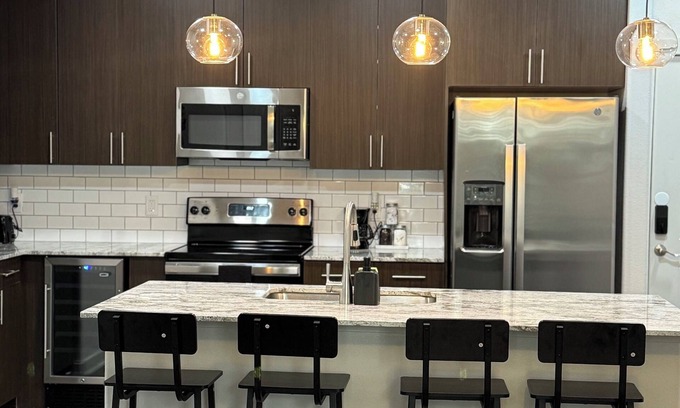 Old East Dallas Apartamento | Modern High End Corporate Condo
