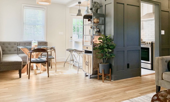 Cayce Casa | Histórico moderno de alto estilo en una ubicación perfecta