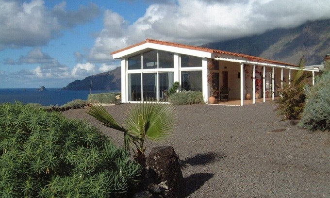 Frontera Casa | Casa vacacional en zona exclusiva costa