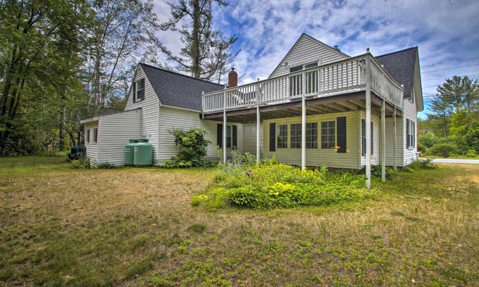 Intervale Casa | Modern Home about 2 Mi to Cranmore Mountain Resort!