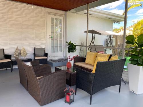 Fontainebleau Casa | Modern Home, Excellent Location Miami
