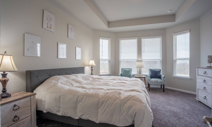 Converse Casa | Brand New House Very Close to Randolph AFB
