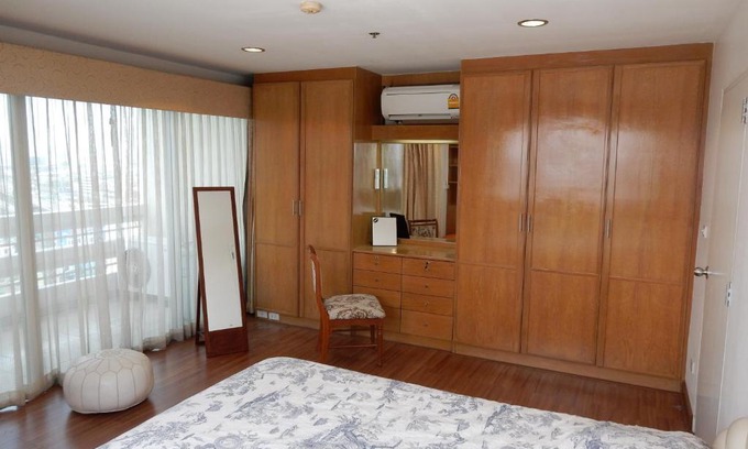 Chong Nonsi Apartamento | Modern Home Tower Apartment
