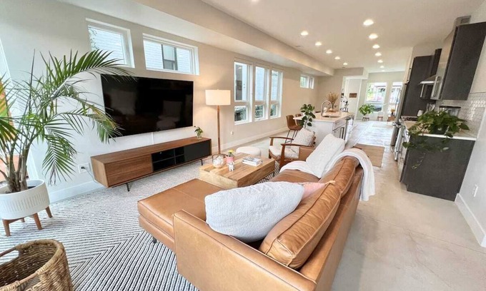 City Park West Casa | Modern home, walk to City Park, near RiNo+Downtown