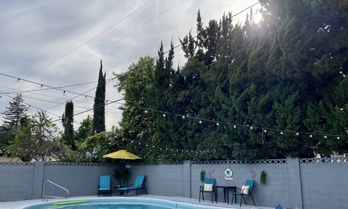 West Sacramento Casa | Modern Home with Private Pool, Gym/Office