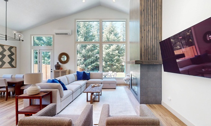 Detroit Casa | Modern home with private backyard, AC, & full kitchen - next to lake
