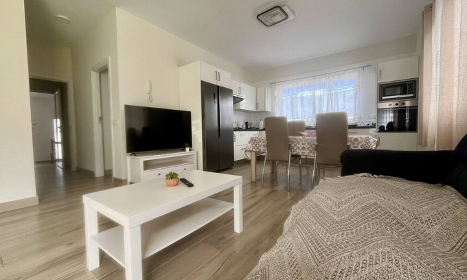 Icod de los Vinos Cabaña | Moderna Casa con Vistas al Teide hasta 4 personas