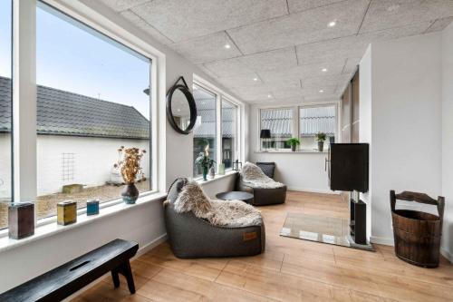 Pedersker Casa | Modern House With Space For Relaxation