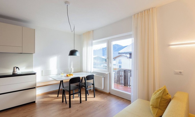 Valdaora di Mezzo Apartamento | Moderno "Hus Apartment - Nr. 2" con balcón, jardín y Wi-Fi