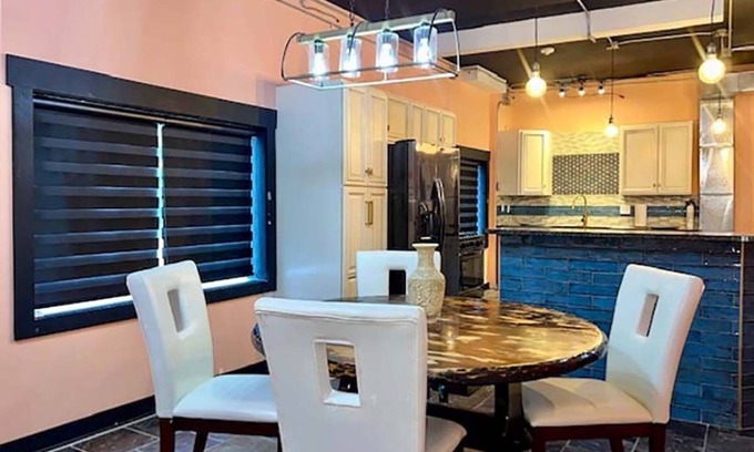 Seneca Falls Condominio | Modern Industrial Condo. Finger Lakes Region.