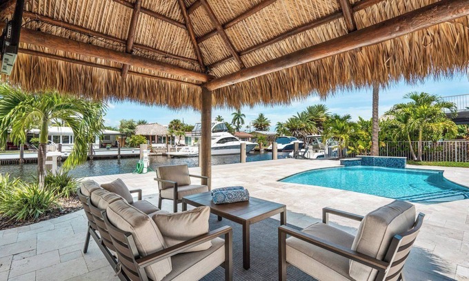 Pompano Isles Casa | Modern intracoastal paradise