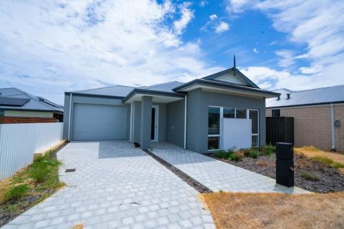 Karnup Casa | Modern Karnup House