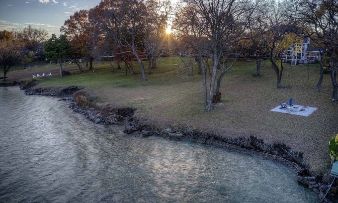 Rowlett Casa | Modern Lake House 4 Bed 3 Bath Breathtaking Views