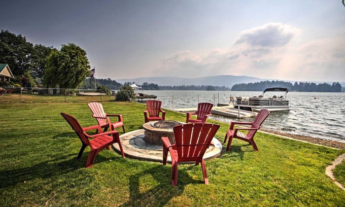 McKenna Casa | Modern Lake Lawrence Retreat with a Deck and Dock!
