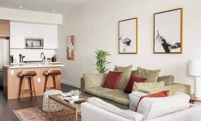 Highland Condominio | Modern Lifestyle | City View | Pet-Friendly | Zuni