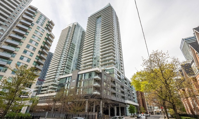 Yonge-Eglinton Apartamento | Modern Lillian Street Condos Midtown Toronto