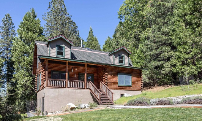 Nevada City Cabina | Cabaña de madera moderna en Cascade Canal, a 5 minutos del centro de la ciudad de Nevada