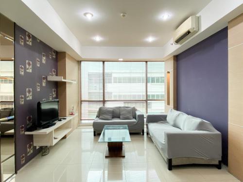 Bangka Apartamento | Modern Look and Comfort 2BR Kemang Village Apartment By Travelio