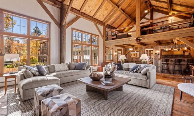 Wardsboro Chalet De Esquí | Modern Lux Cabin w/ Mtn Views | Fire Pit