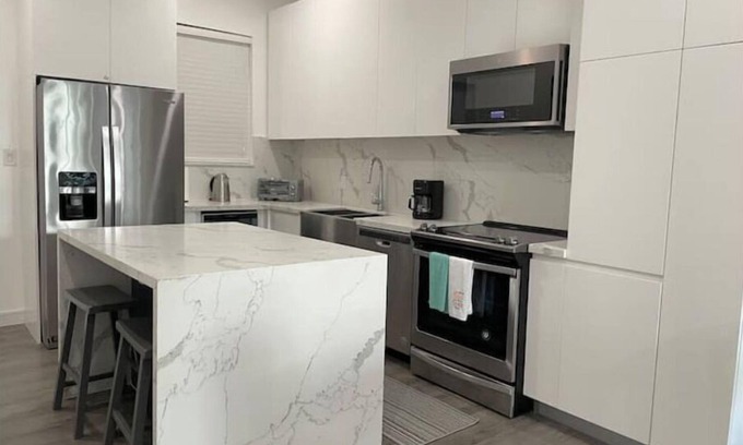 Nassau Condominio | Modern Luxury Condo