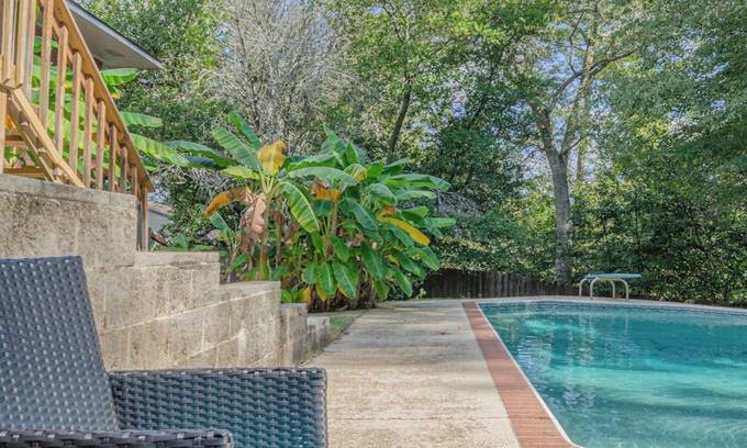 Fortson Casa | Modern Luxury Cottage with Pool