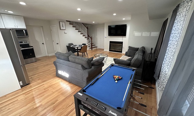 Brockton Casa | Modern Luxury Home With Fireplace & Game-Room.