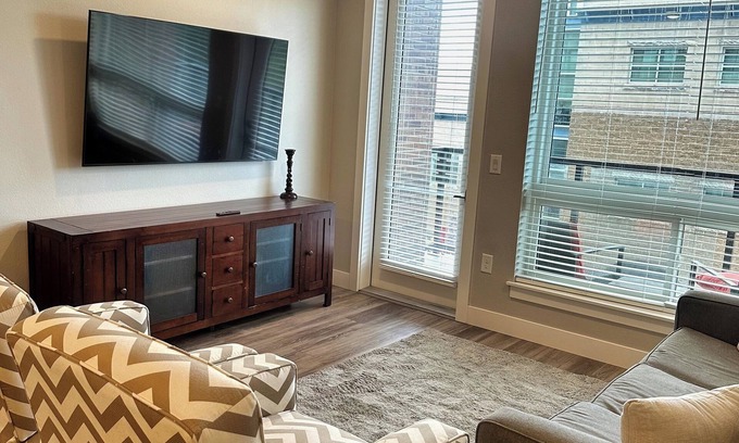 Castle Rock Condominio | Modern Luxury in the Heart of Downtown Castle Rock